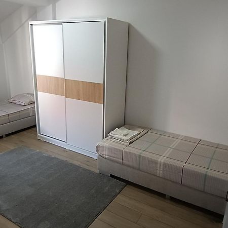 Grand Apartments סטרומיצה מראה חיצוני תמונה