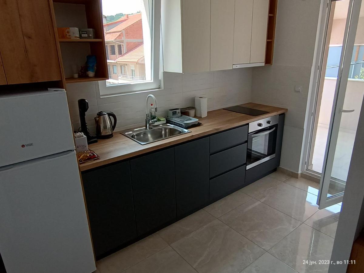 Grand Apartments סטרומיצה מראה חיצוני תמונה