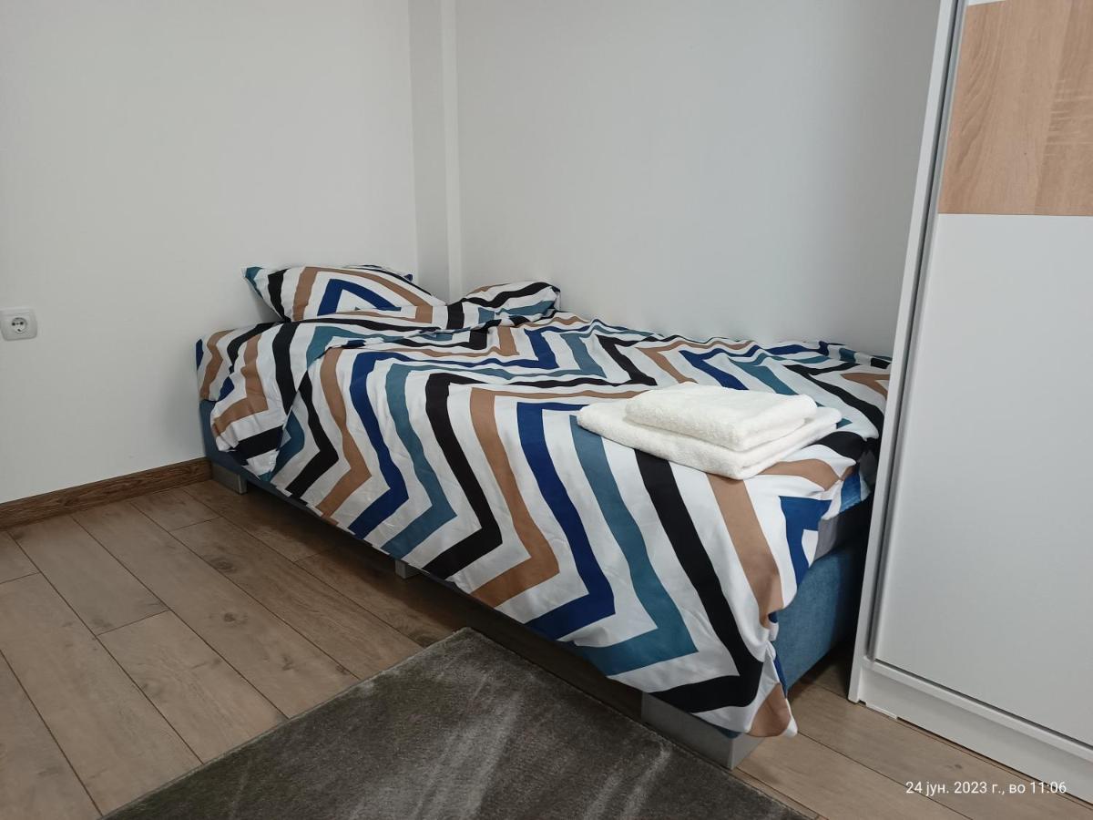 Grand Apartments סטרומיצה מראה חיצוני תמונה