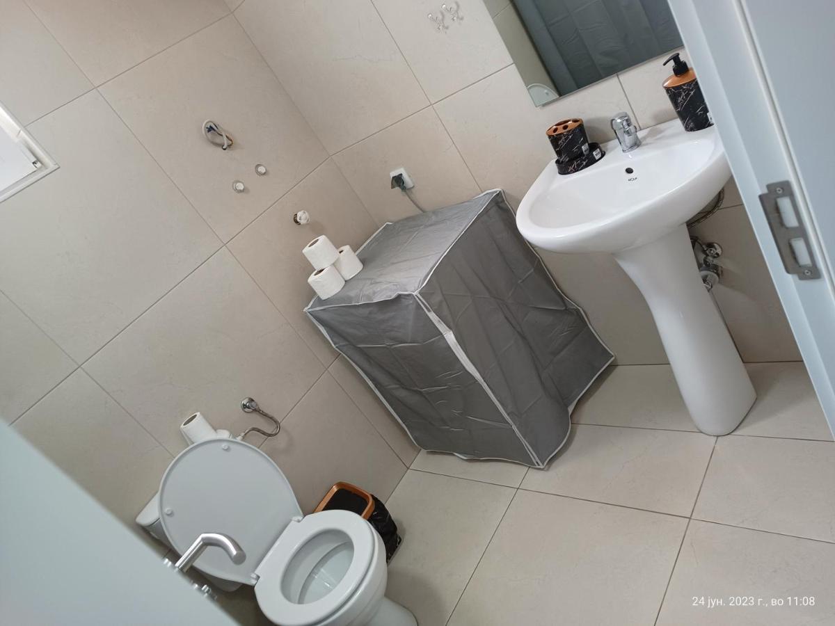 Grand Apartments סטרומיצה מראה חיצוני תמונה