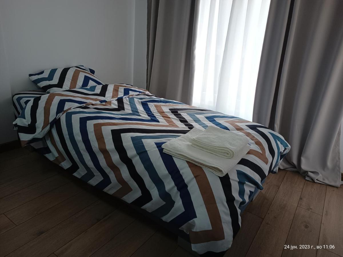 Grand Apartments סטרומיצה מראה חיצוני תמונה