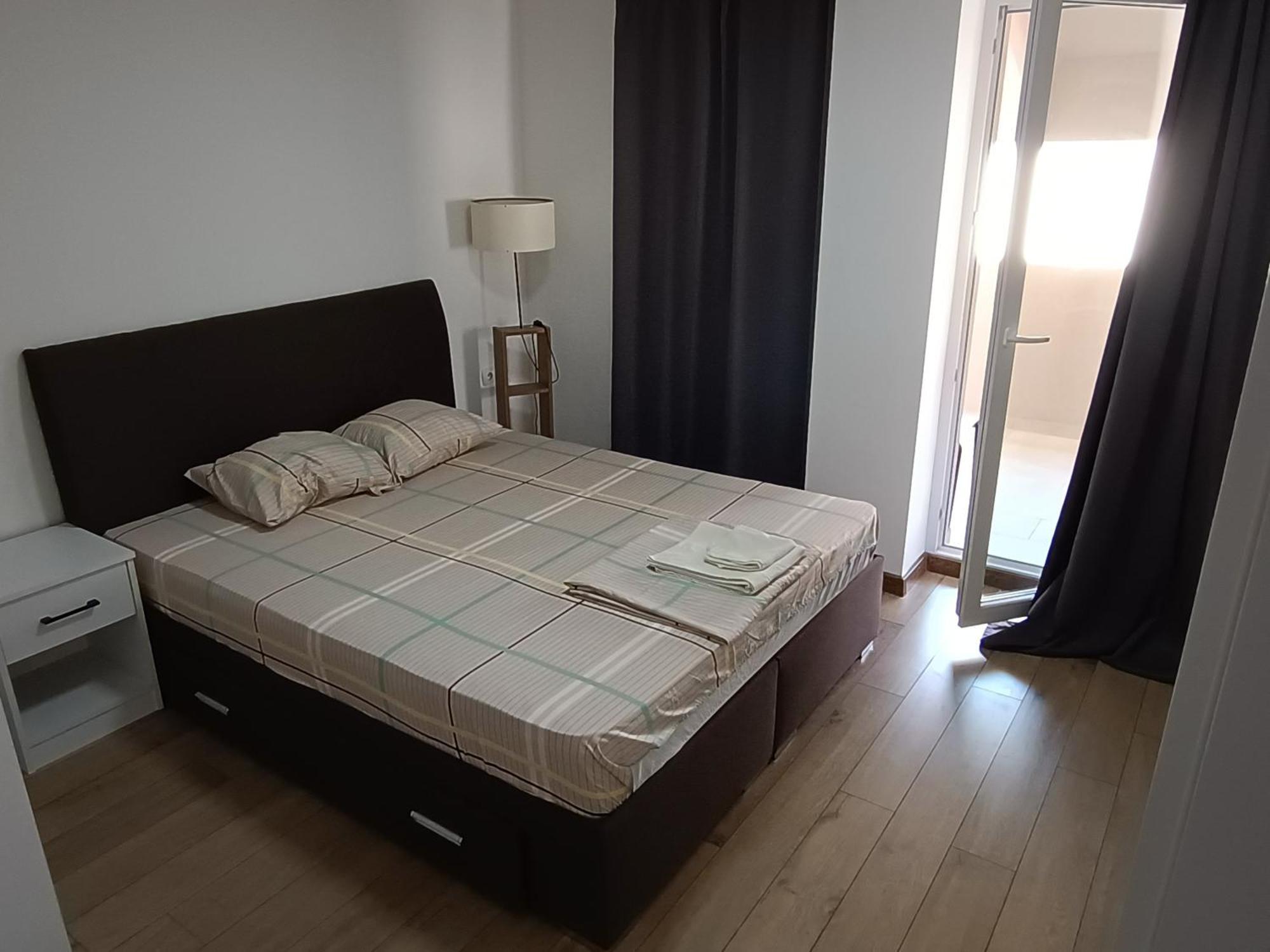 Grand Apartments סטרומיצה מראה חיצוני תמונה