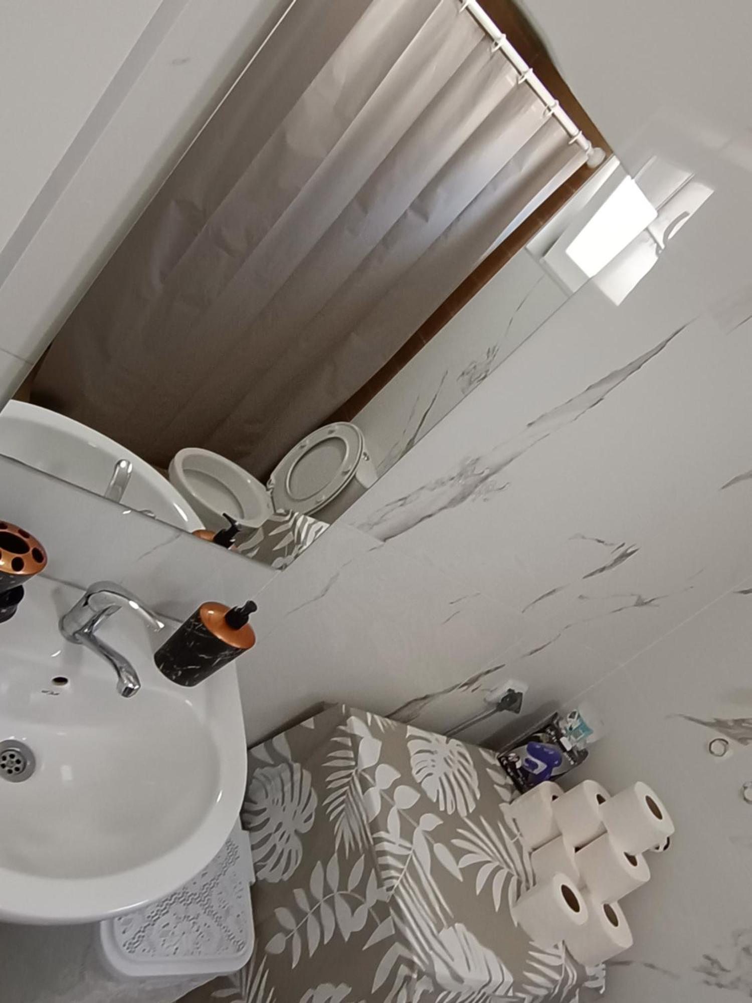 Grand Apartments סטרומיצה מראה חיצוני תמונה
